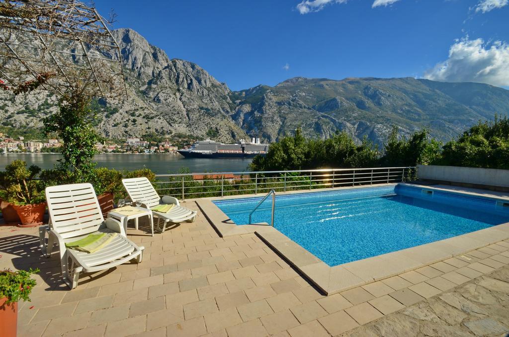 Muo Apartments Kotor Cameră foto