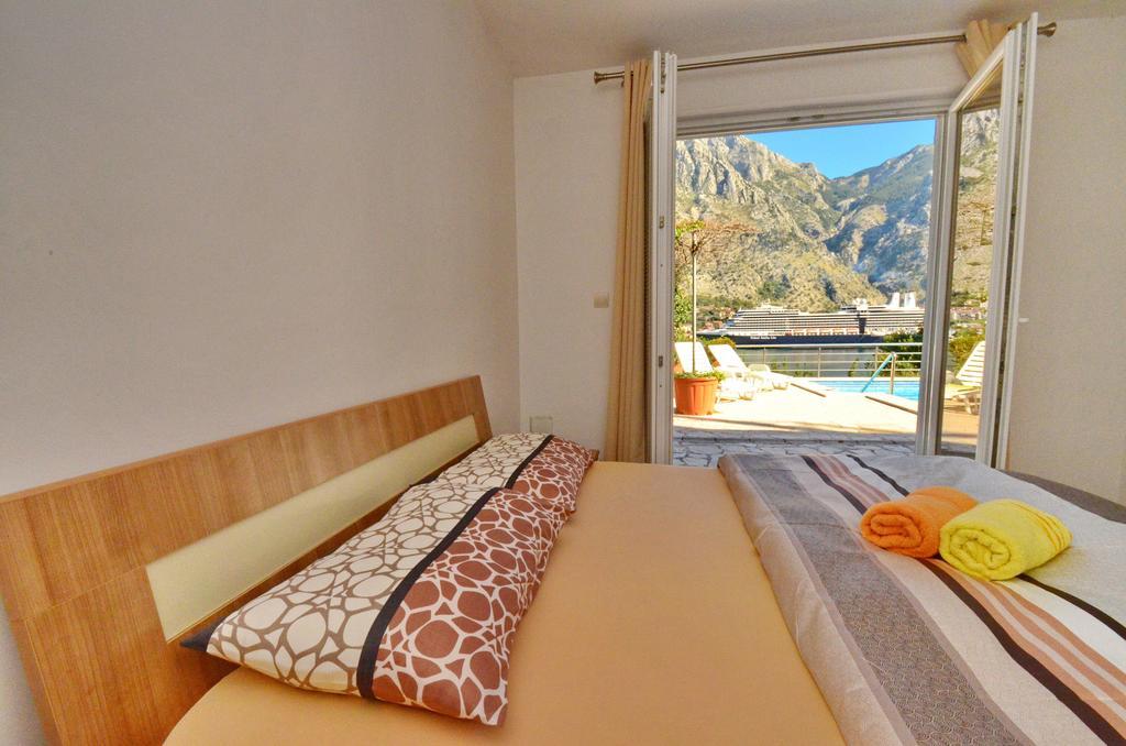 Muo Apartments Kotor Cameră foto