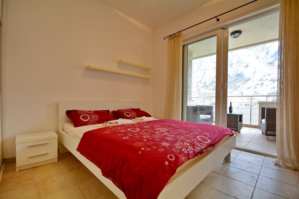 Muo Apartments Kotor Cameră foto